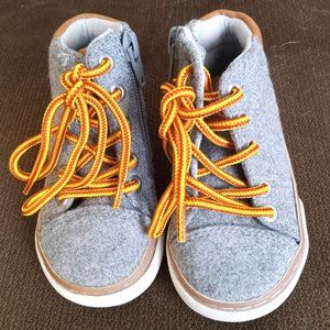 Toddler Boys Size 5 Hi-Top Boots By Baby Gap, Gray Flannel w/Faux Leather Trim